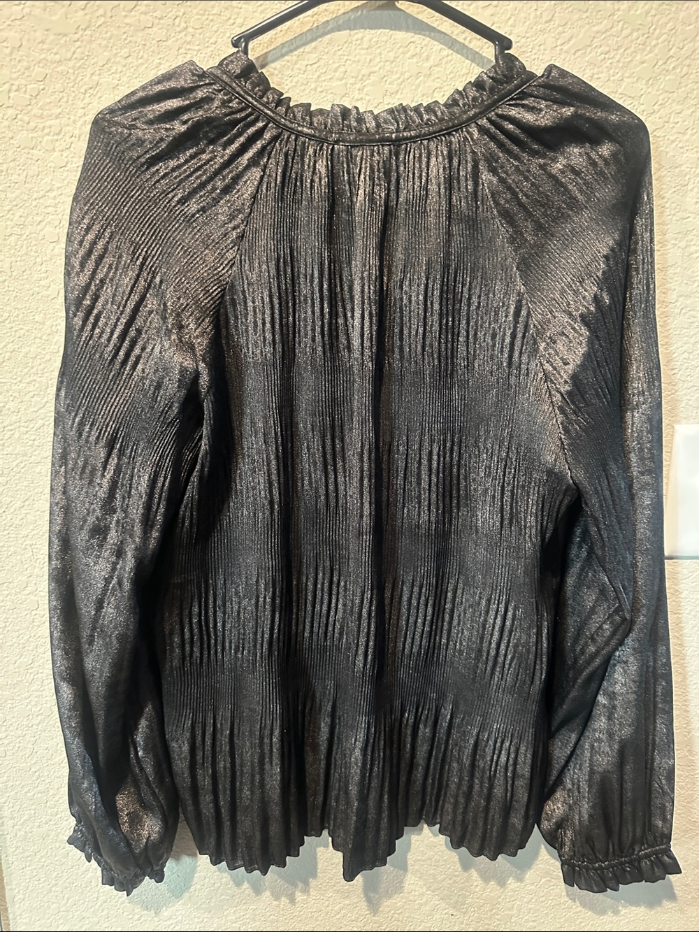 Current Air Shimmery Black Pleated Long-Sleeve Blouse - Picture 3 of 3